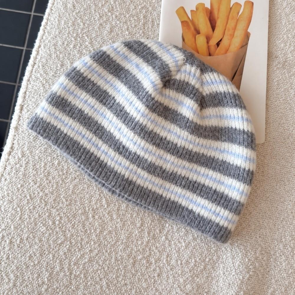 56-58cm Size Warm Winter Beanie Polyester Soft Cold Proof Hat Stripe Knitted Beanie Hat  For Women
