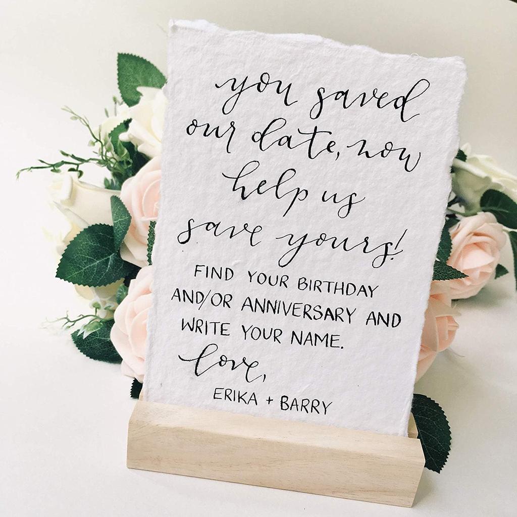 UNIQOOO 5 Pack Wood Table Number Stands | 1/8” Thick Acrylic Sign Holders | Oak Wood Display Stands | Place Card Holder, Perfect for Retail Shop