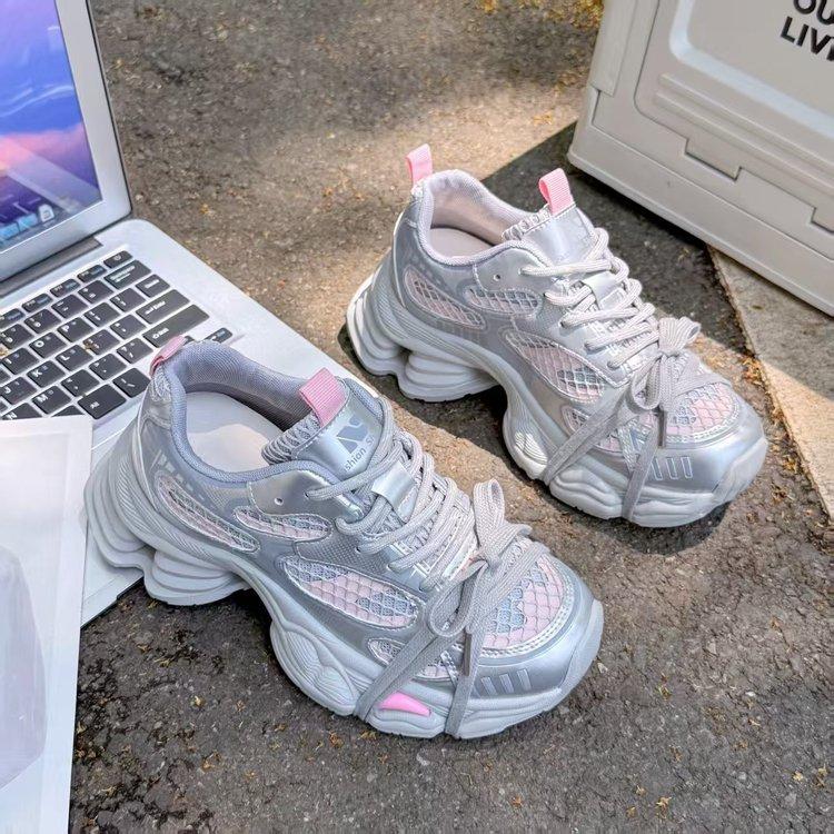 Leather platform 2025 spring and autumn new casual sports shoes fashionable versatile lightweight breathable dad shoes