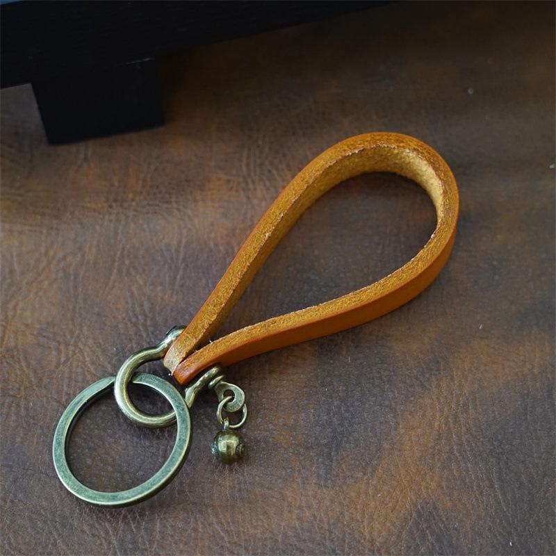 

Винтажный брелок ручной работы из коровьей кожи с ретро-колокольчиком и подвеской в виде подковы из сплава