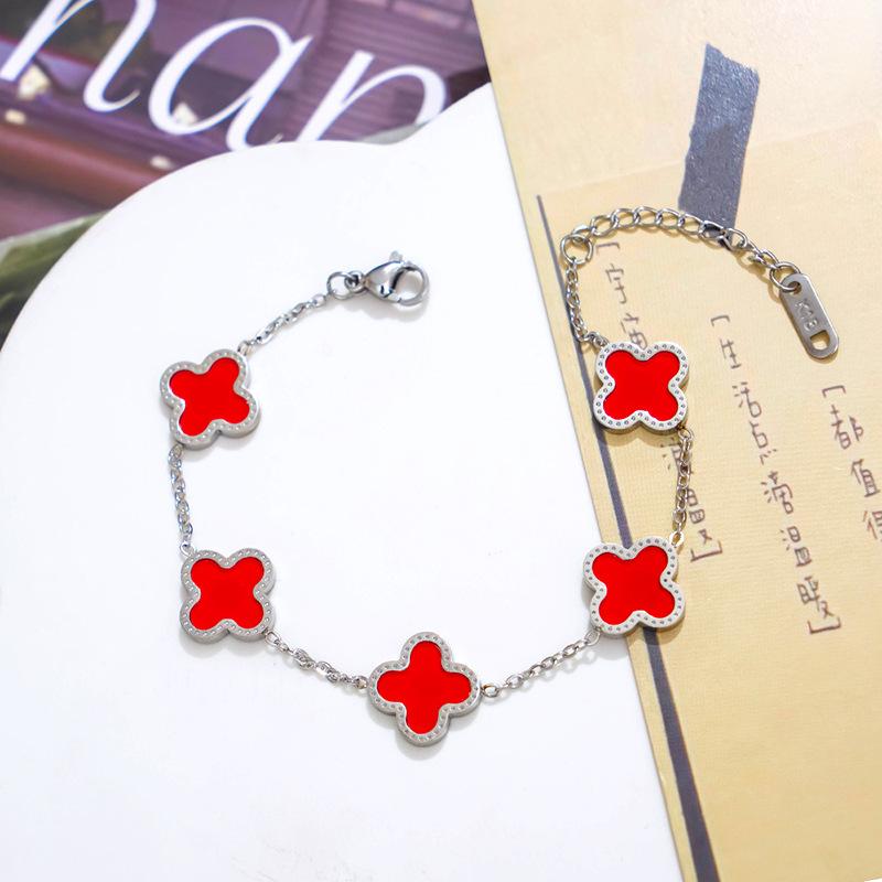 Colorfast Trendy Fashionable Four-leaf Clover Titanium Steel Bracelet for Women Shell Design Unique and Stylish Jewelry