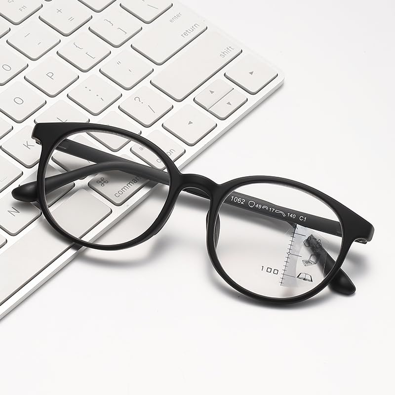 Progressive Multifocal Reading Glasses That Are Resistant To Strong Sunlight and Harmful and Do Not Change Color Under Artificial Light or Indoors