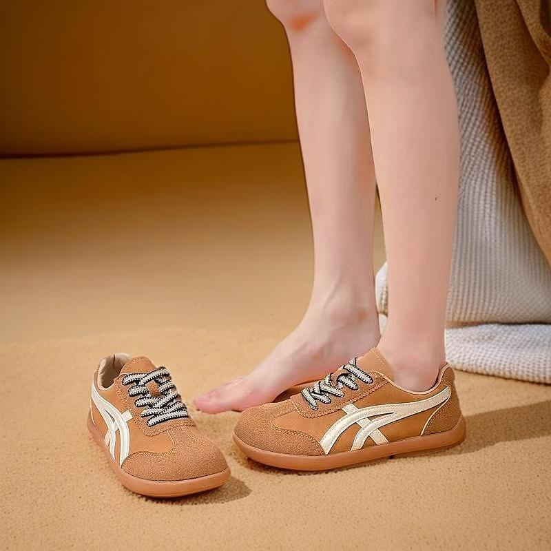 Retro Round Head Flat Bottom German Training Shoes Women's Spring Design Sense Versatile Comfortable Casual Board Shoes Tide