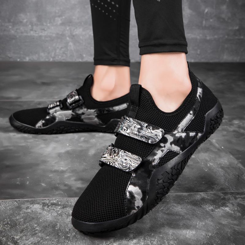 Hook Loop Barefoot Yoga Shoes Slip On Weight Lifting Shoes Men and Women Indoor Comprehensive Fitness Strength Training Shoes