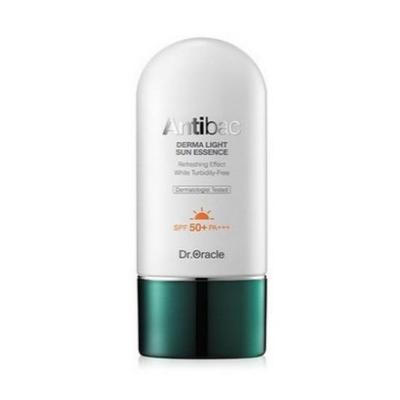 Anti-Bac Derma Light Sluneční esence SPF50+ PA+++ Lehká UV ochrana a zklidňující péče 60 ml