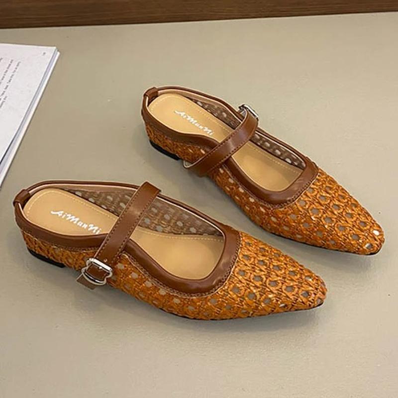 Fashion Flats Women Slippers Pointed Toe Designer Shoes Elegant Woman Sandals Summer 2025 Trend Dress Flip Flops Walking Mujer Zapatos