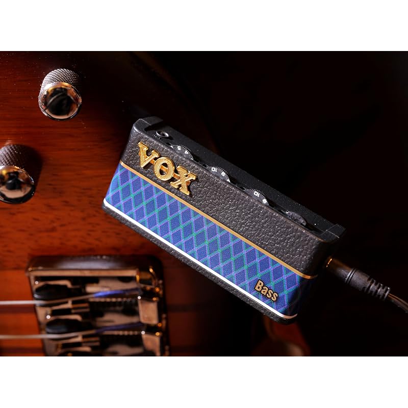 VOX amPlug 3 Bass Headphone Amplifier for Bass: Compact, Cable-Free, Ideal for Home Practice, Battery-Powered, Built-in Effects, Bass Amplifier Sound