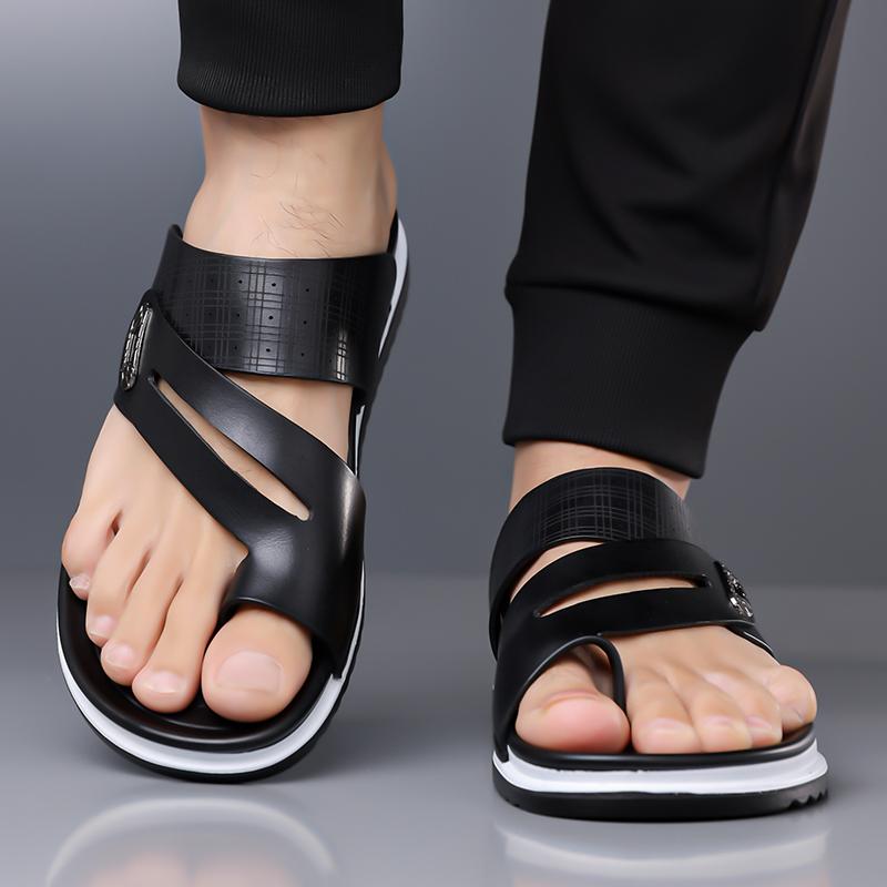 Men Flats Slippers Summer Brown Wide Head Roman Sandals Retro Flip Flops Black Leather Beach Shoes Plus Size