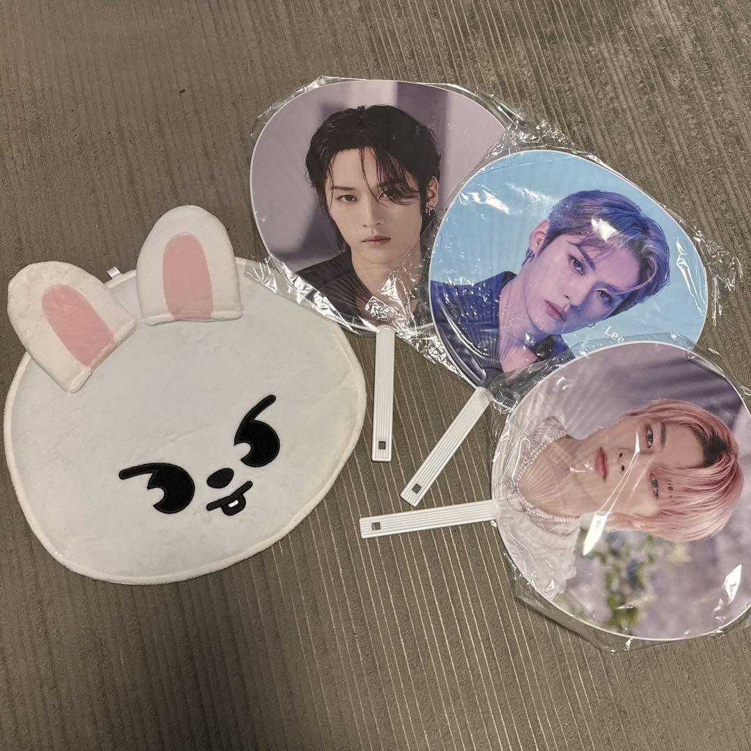 

[USED] Stray Kids Reno Fan Case Fan (Reno Aien)