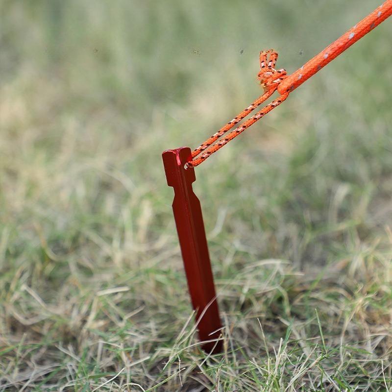 18cm Triangular Aluminum Tent Pegs Lightweight Tent Stakes with Pull Rope for Camping Canopy Outdoor Equipment