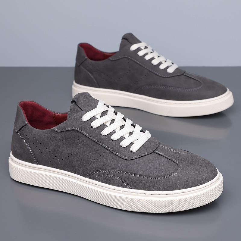 Men'S Plus Size Suede Casual Sneakers Round Toe Lace-Up Breathable Comfortable British Style Skateboarding Shoes Designer Shoes