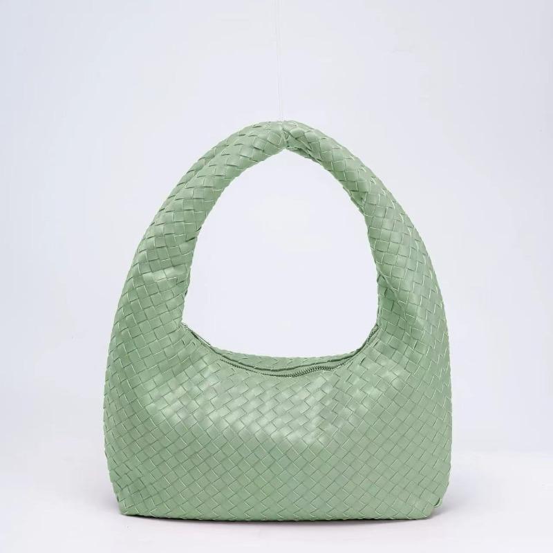 New Handwoven Bag Casual Women's Bag Fashion Shoulder Armpit Bag Women's High-end Messenger Handbag
