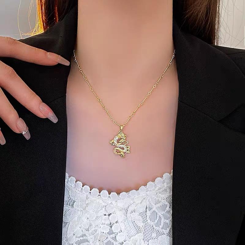 Simple Temperament Golden Beanie Necklace Female