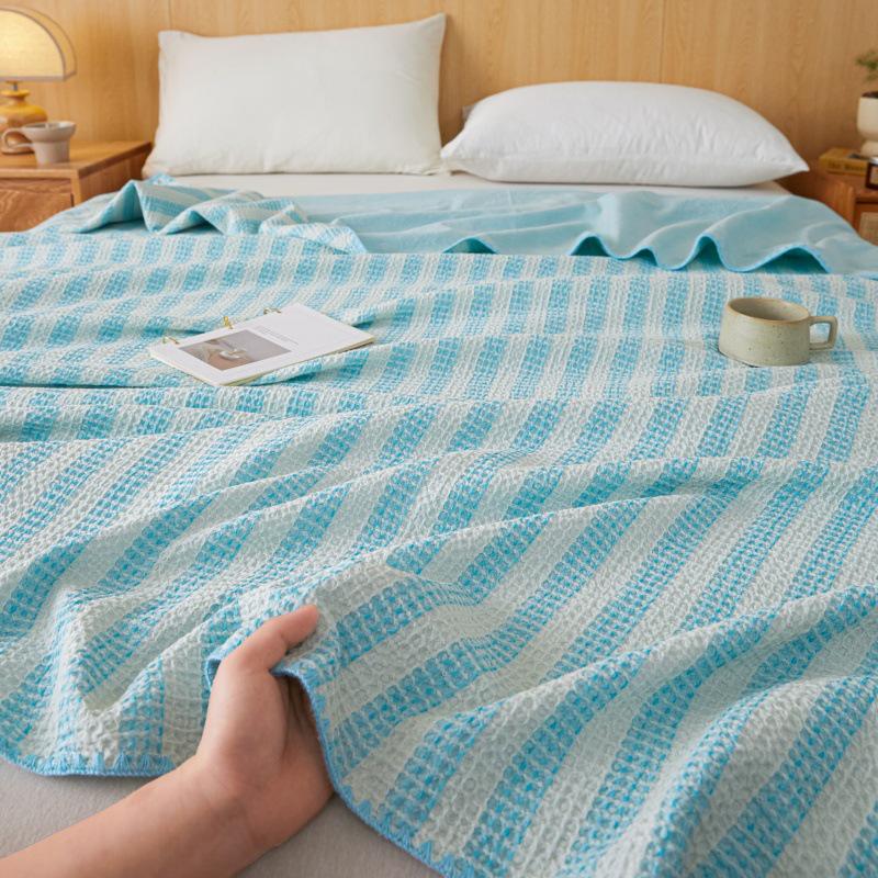 All-Season Cotton Waffle Blanket for Single, Double, or Children - Gauze Quilt Cover Towel Blanket Series