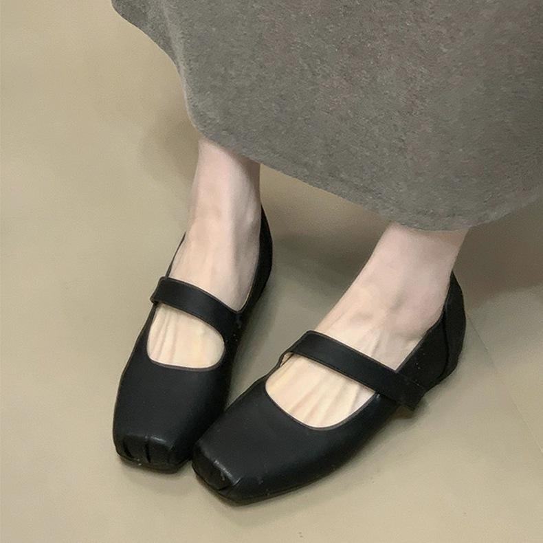 French inner height increase square head Mary Jane shoes women's 2025 new summer and autumn with skirt ballet single shoes evening shoes