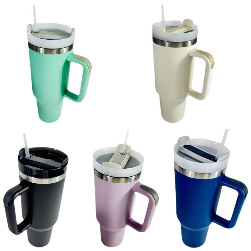 Outdoor Stainless Steel Insulated Bottle With Handle For Travel And Sports