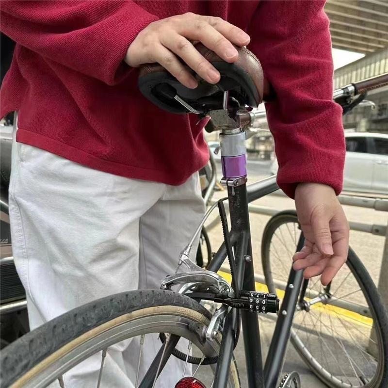 Braccialetto con Strisce Fluorescenti Riflettenti Cintura di Fissaggio per Gambe da Ciclismo Nastro Riflettente Attrezzatura da Esterno per Ciclismo Braccialetto di Avvertimento di Sicurezza