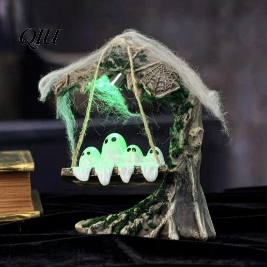 Seizoensgebonden Souvenir voor Huisdecoratie Halloween Geesten aan een Boomzwaai Standbeeld, Spookachtige Verlichte Zwaaiende Geest Leuke Figuur met Spinnenweb Bureau