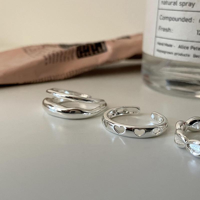 Shaped Contemporary Heart Ring For Women With Adjustable Opening For Wear Versatile