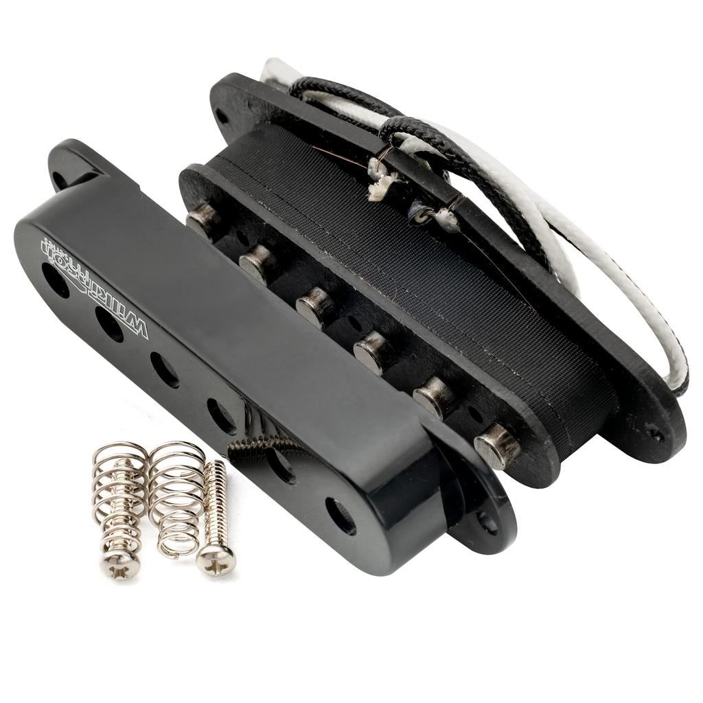 Wilkinson M Serisi Alnico 5 Stratocaster Sap Siyah Yüksek Çıkışlı Manyetik,