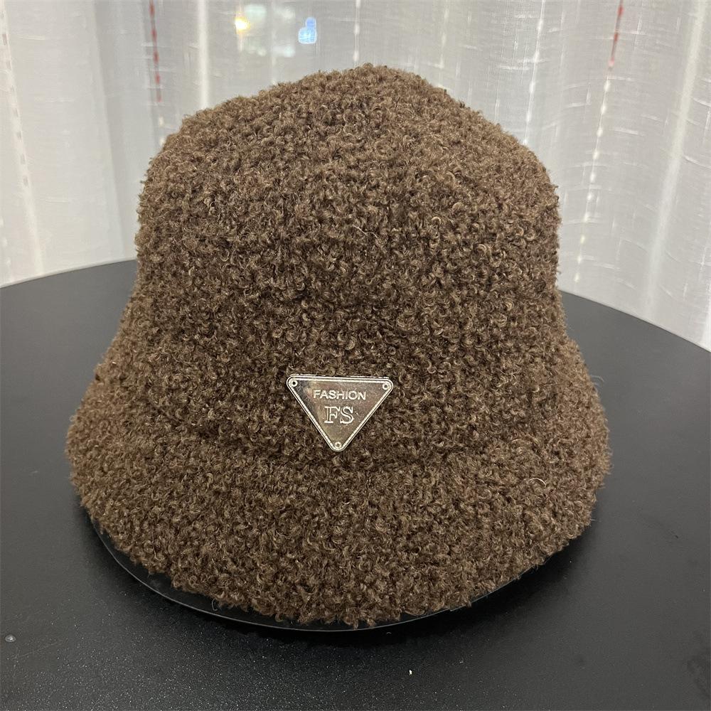 

Новая осенне-зимняя утолщенная плюшевая шляпа женская холодостойкая универсальная модная теплая шляпа-ведро из овечьей шерсти с защитой ушей Adult average size
