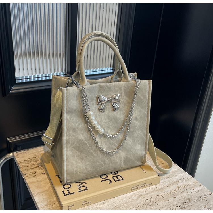 

Модна сумка через плече. Нова модна універсальна сумка-месенджер. Велика сумка. Легка сумочка. Жіноча сумка.