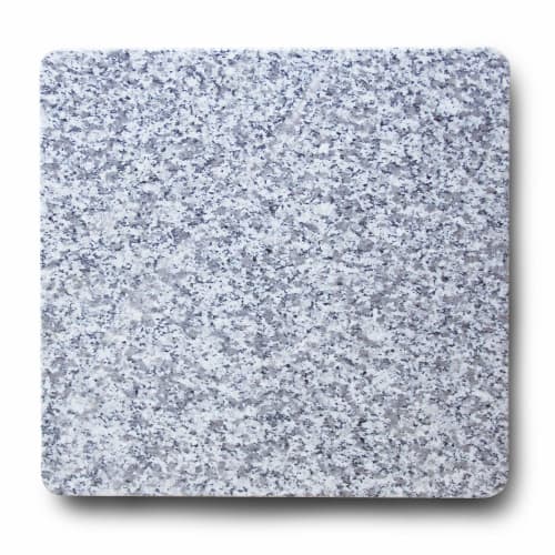 This non-stick bread kneading board and rolling mat is made in Japan. It measures 30 x 30 x 1.3 cm, making it easy to use even for beginners. White co