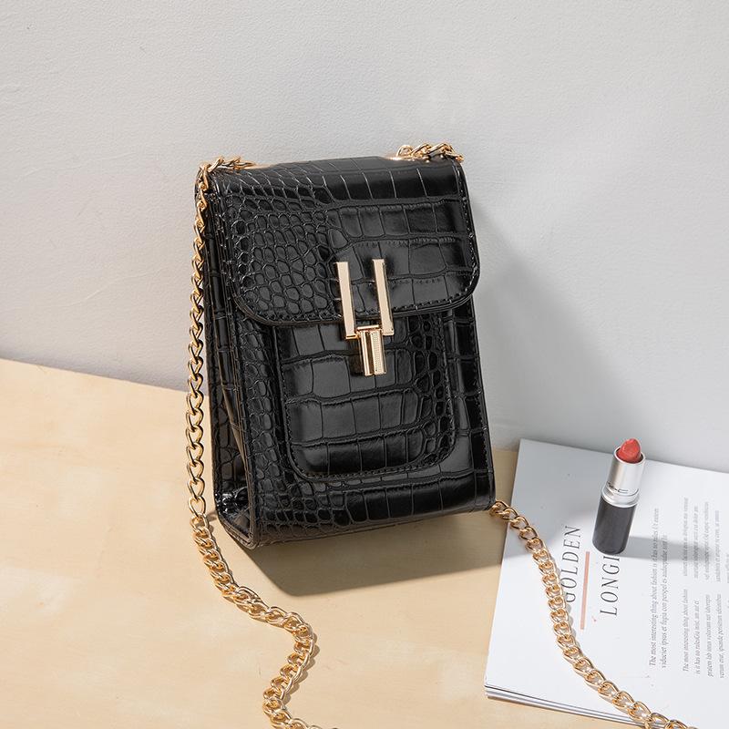 

Xiaohei s new one-shoulder oblique span mobile phone diamond change women s bag