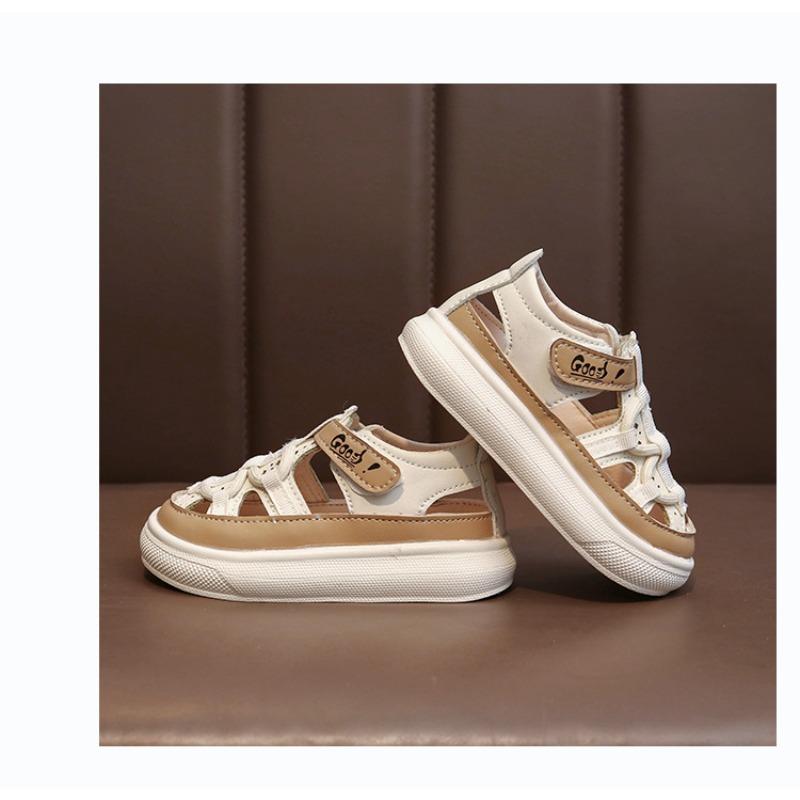 Boys Baotou Sandals Sneakers Summer Hollow Sandals 0-2 Toddler Shoes 1-6 Anti-kick and anti-collision Korean version of beach shoes