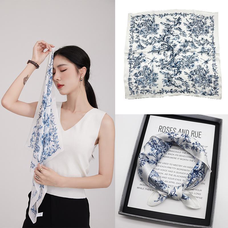 Gift silk scarves High-end silk streamer printed small square scarves Women's versatile trend square silk scarves