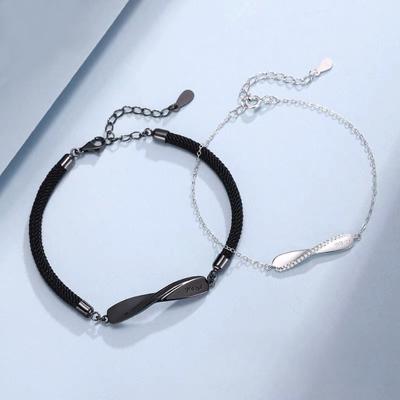 Mobius Couple Bracelet Korean Version Fashion Pair of Men's and Women's Diamond-encrusted Couple Chain