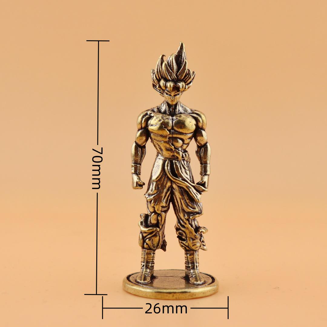 

Латунная фигурка Супер Сайяна Сон Гоку: Офис и Чайный питомец Декоративный подарок