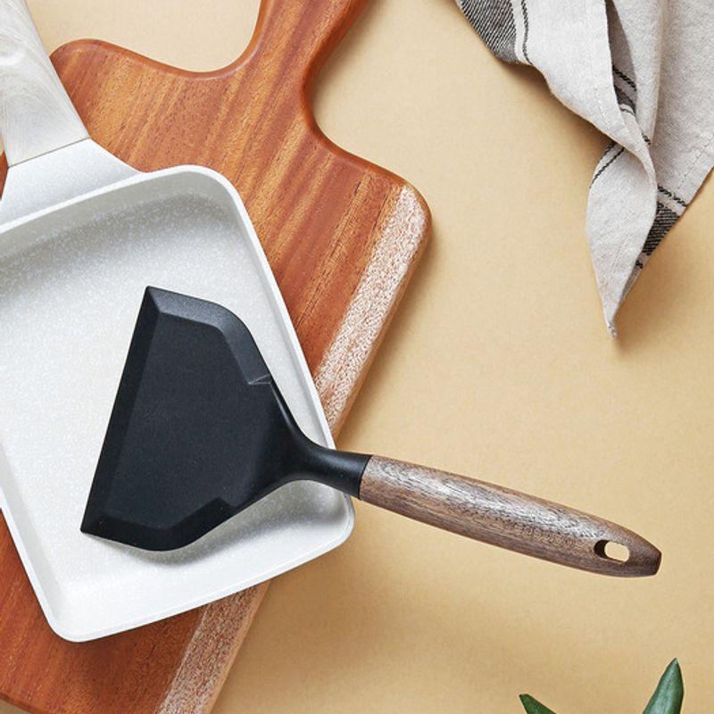 Katewaltz Easysilly Lunoa Egg Roll Turner with Wood Handle and Silicone Cooking Utensils