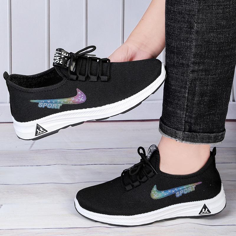 New walking shoes men's couple breathable soft-soled casual sports shoes men's cloth shoes