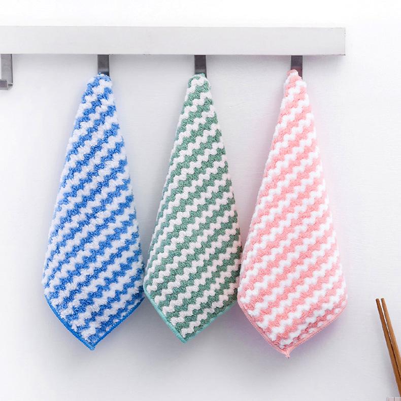 Cationic Coral Fleece Dishcloth – Non-Stick Oil Scouring Pad with Wavy Pattern