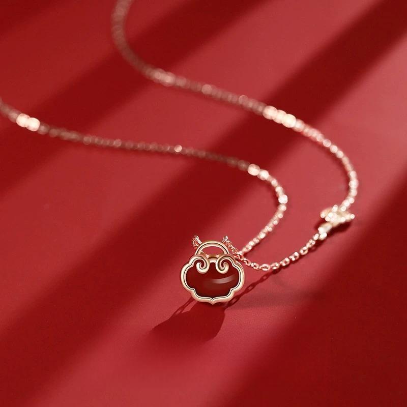 Xiangyun Ruyi Safety Lock Necklace Female Longevity Lock Pendant Mother'S Day Birthday Gift For Mom Premium Durable