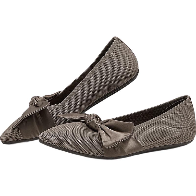 Skechers Women s Breathable Slip-On Casual Shoes US 6.5