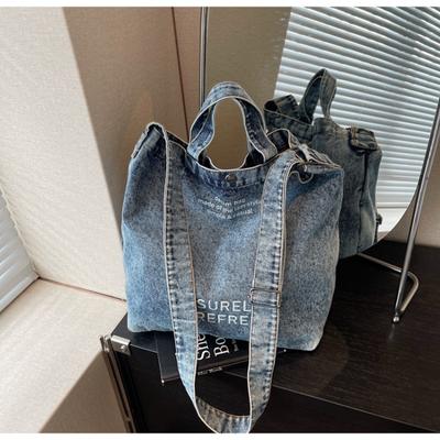 Neue vielseitige Denim-Umhängetasche, trendige Messenger-Tasche mit großem Fassungsvermögen, tragbare Tragetasche für Studentinnen