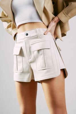 Pantaloncini da donna casual nuovi alla moda eleganti in vera pelle di agnello fatti a mano