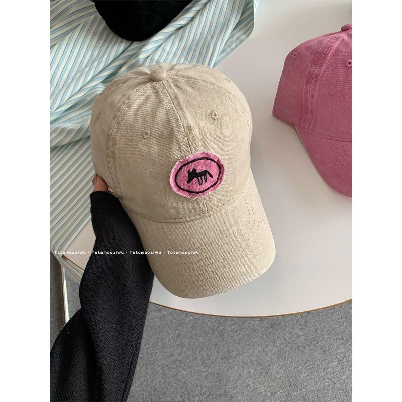 

Мультяшная вышитая бейсболка с лисичкой для женщин, новый стиль с широкими полями, закрывающими лицо, регулируемая по обхвату головы и бейсболка с глубокой тульей Adjustable (54-60cm)