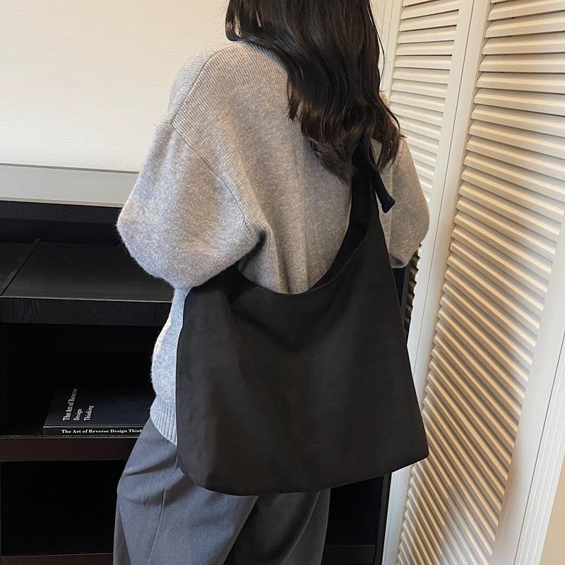 Niche Bags: Women's Large-capacity Single-shoulder Bag, College Student Class Bag, Commuter Tote Bag