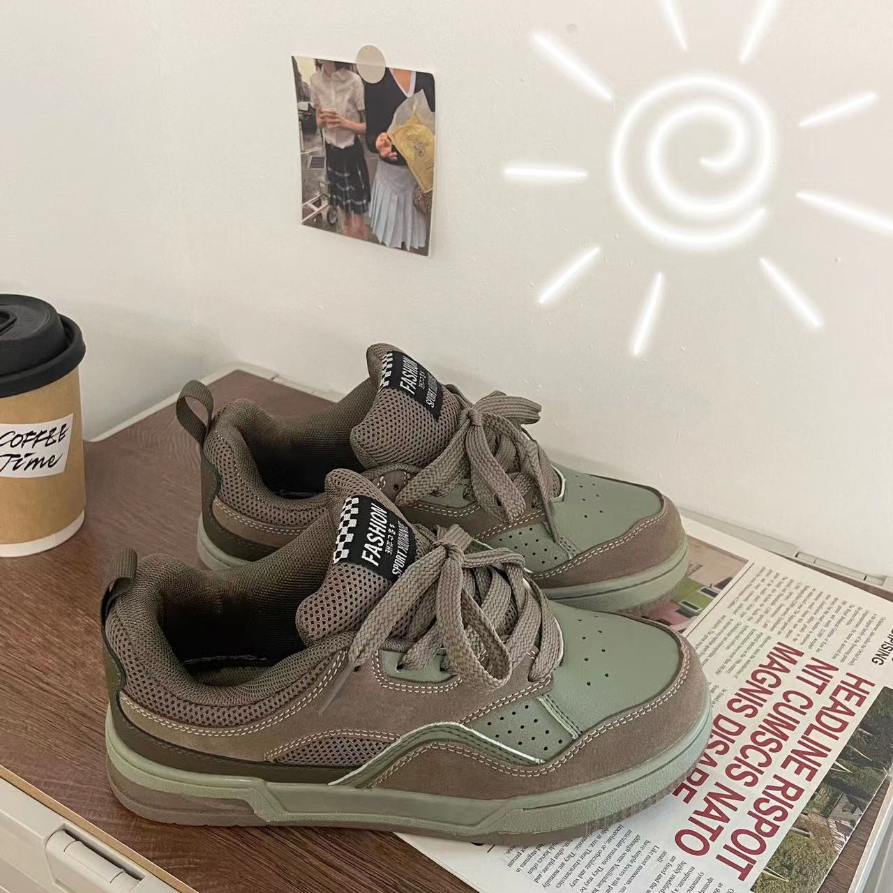 

Модные парусиновые туфли на толстой подошве для женщин 2024 года, весна и осень, новые оригинальные универсальные кроссовки в стиле ретро в Гонконге 44 коричневый