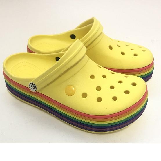 Women's Summer Hollow Hole Shoes Thick-soled Rainbow Fashion Breathable Beach Shoes Thick-soled Slippers