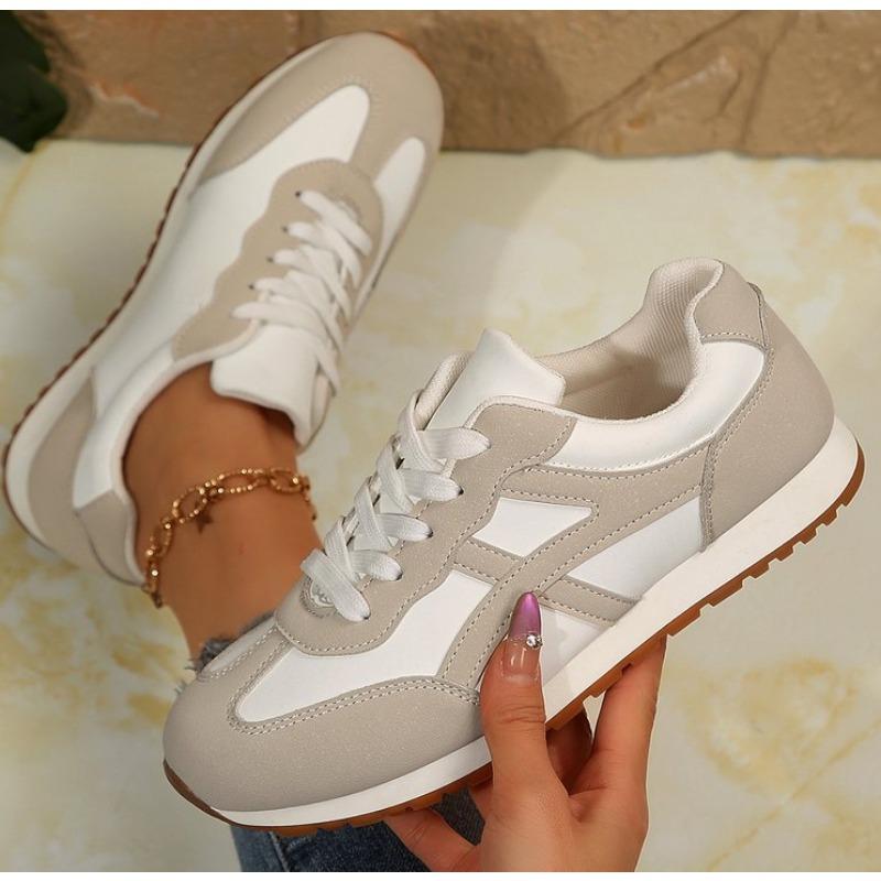 Women Shoes Casual Flats Vulcanize Shoes Ladies Outdoor Walking Sneakers Women Comfortable Classical Shoes Black White