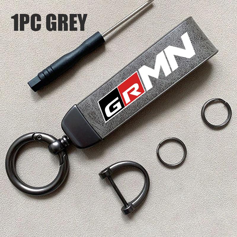 

Metal Luxury Car Keychain Key Rings Key Holder Auto Accessories For Toyota Crown Corolla YARIS L Auris C-HR Hilux Vios Rav4