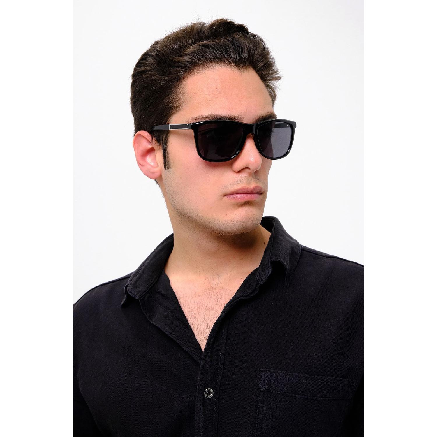 

Men s Sunglasses 19836 grullo кольору