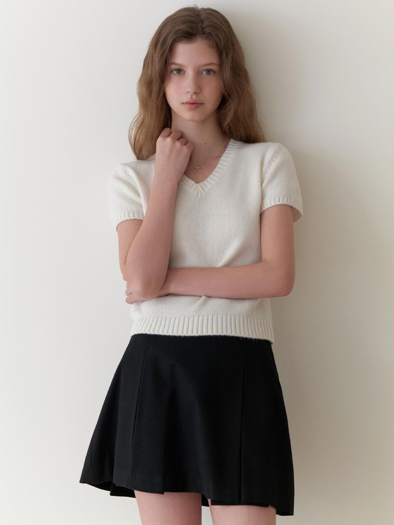Liel Fav Half V Knit (Ivory)