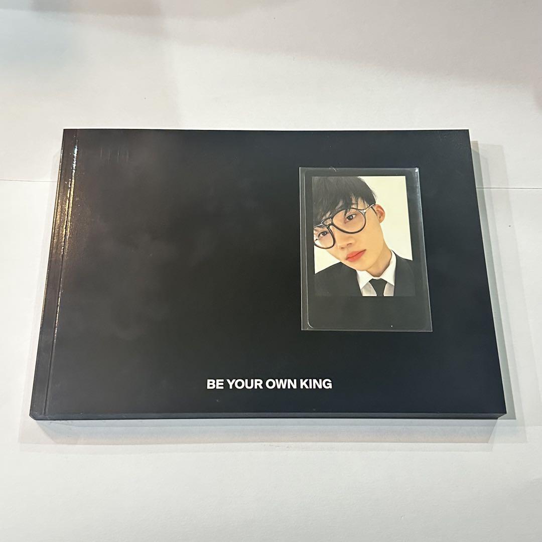 

[USED] THE BOYZ New BYOK MD Trading Card Selfie Book
