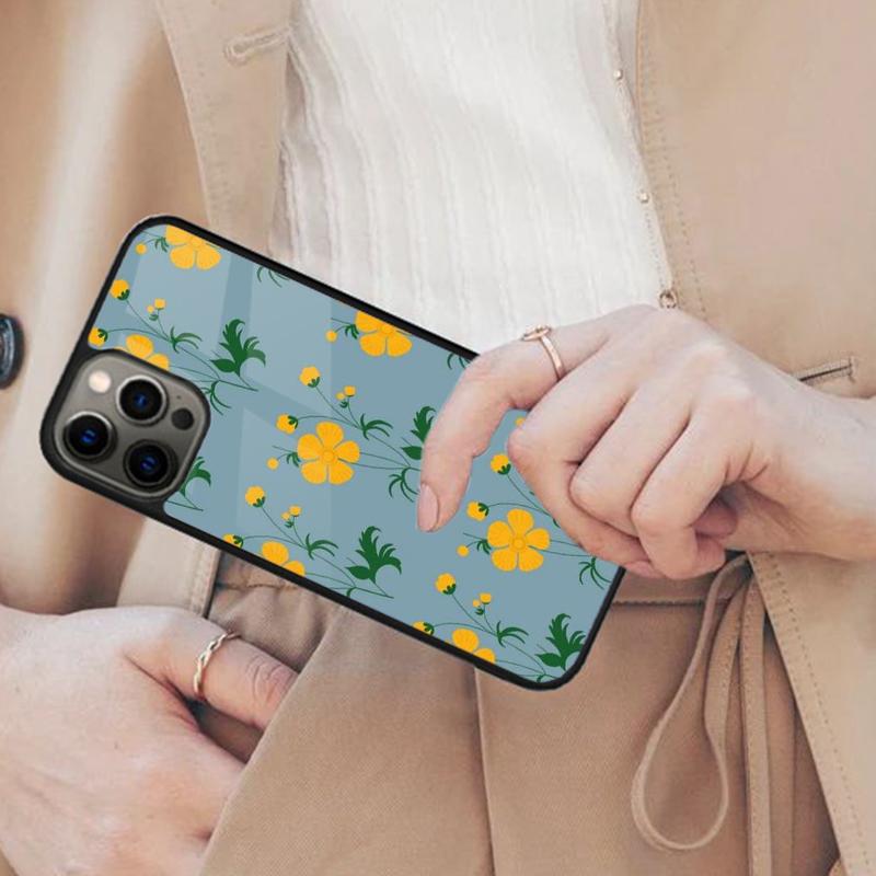 Flowery Buttercup Plant Magnetic Phone Case For APPLE iPhone 17 Air 16 14 13 12 Pro Max 15 Plus Charge With MagSafe Cover