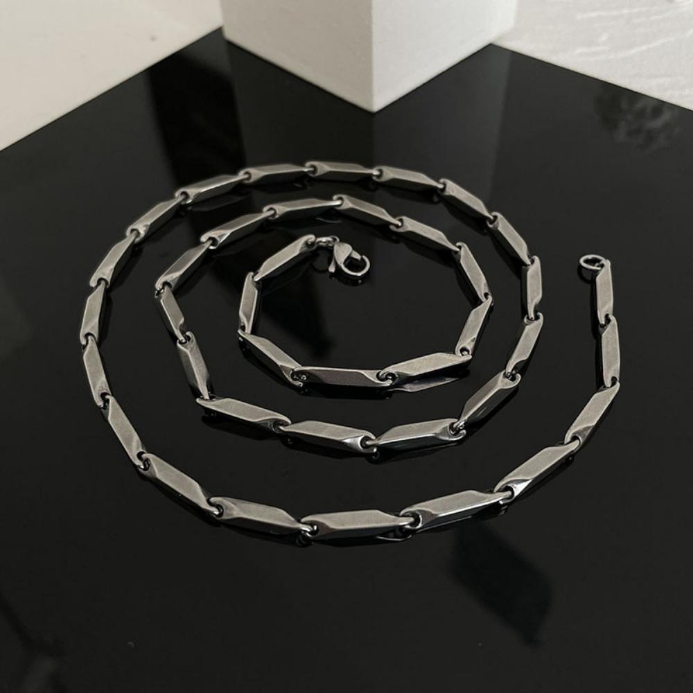 2024 2023 Colier de modă și petrecere European și american din oțel titan Colier cu lanț din bambus cu diamante incolore Colier ușor de lux pentru bărbați.